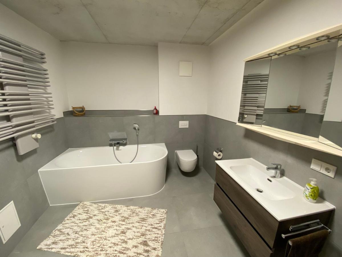 Apartment An Der Reitanlage Glashutte (Saxony)